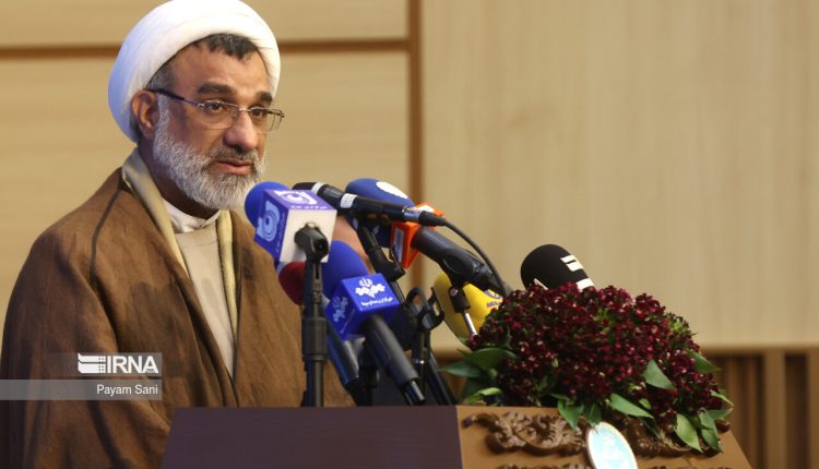 کشور با حکمرانی دانشمندان مدیر، به تمدن نوین اسلامی نزدیک میشود